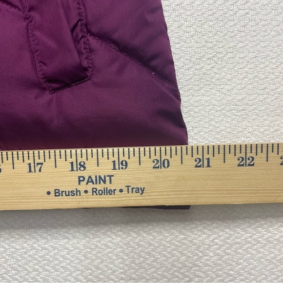 Lands’End Puffer Vest Burgundy Women’s Size Small (6-8) LandsEnd - Picture 9 of 13